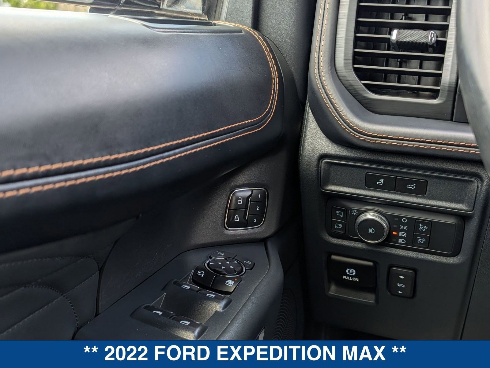 Certified 2022 Ford Expedition Max Platinum image 26