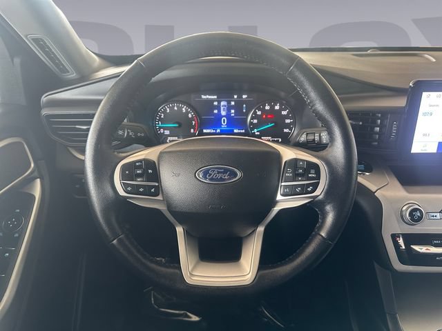 Certified 2023 Ford Explorer XLT w/ Class IV Trailer Tow Package AWD/4WD image 13