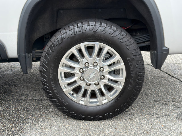 Used 2020 Chevrolet Silverado 2500 High Country w/ Z71 Off-Road Package AWD/4WD image 21