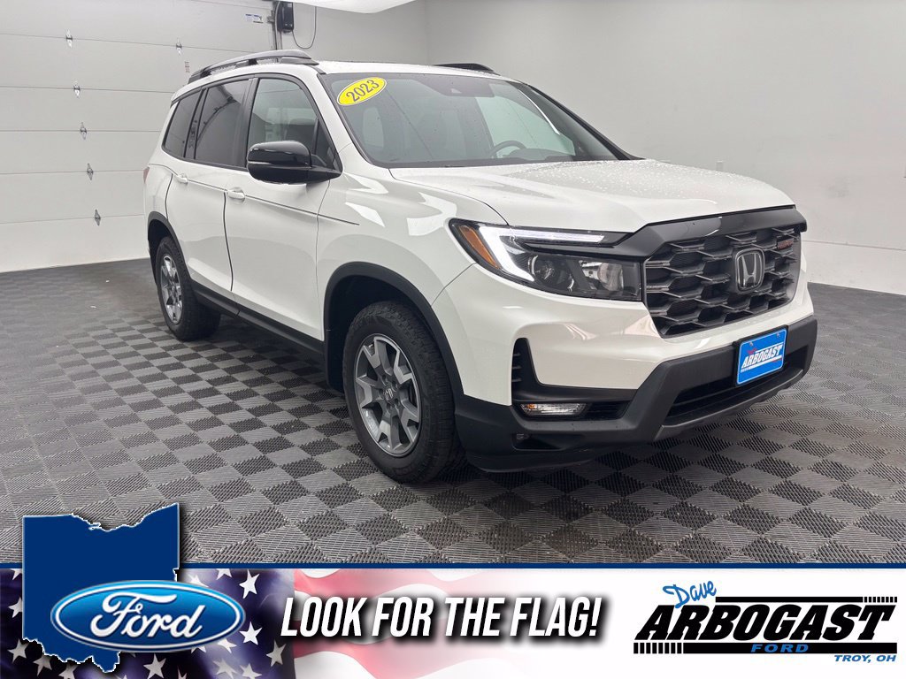 Used 2023 Honda Passport TrailSport image 1