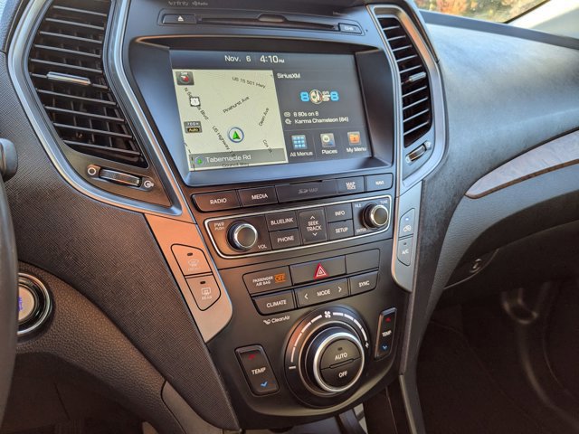 Used 2018 Hyundai Santa Fe Sport w/ 2.0T Ultimate Tech Package 05 image 23