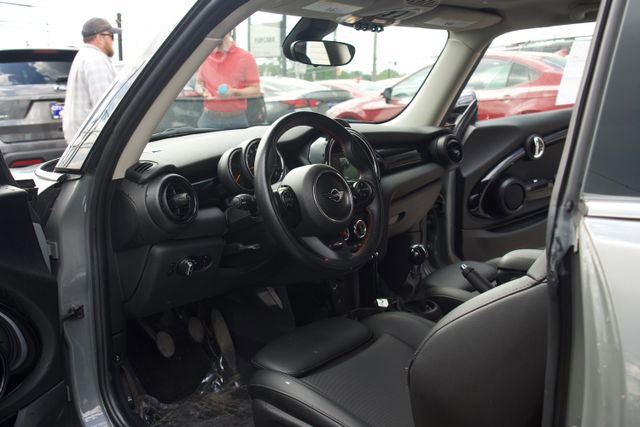 Used 2019 MINI Cooper S FWD image 9
