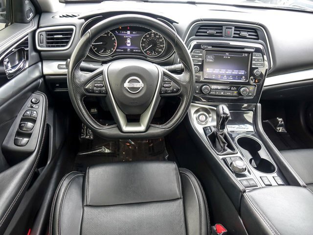 Used 2023 Nissan Maxima SL FWD image 19