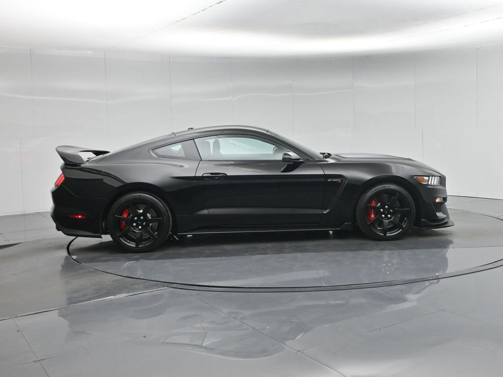 Certified 2017 Ford Mustang Shelby GT350R w/ GT350R Equipment Group 920A image 8