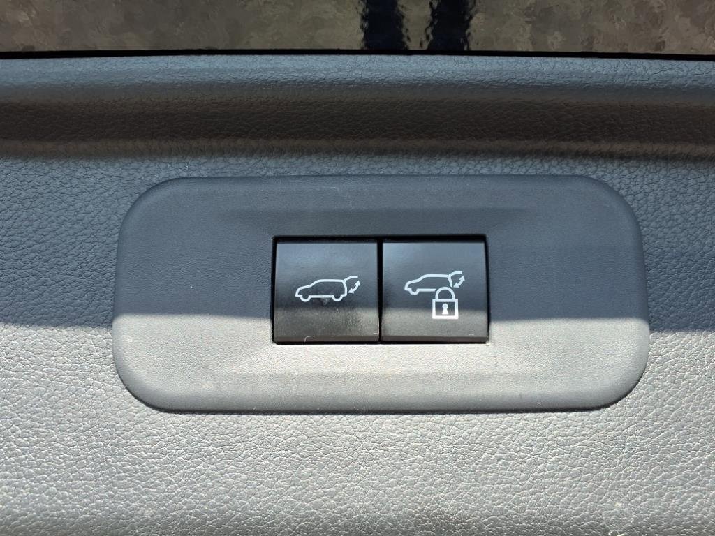 Used 2024 Toyota Grand Highlander Platinum image 79