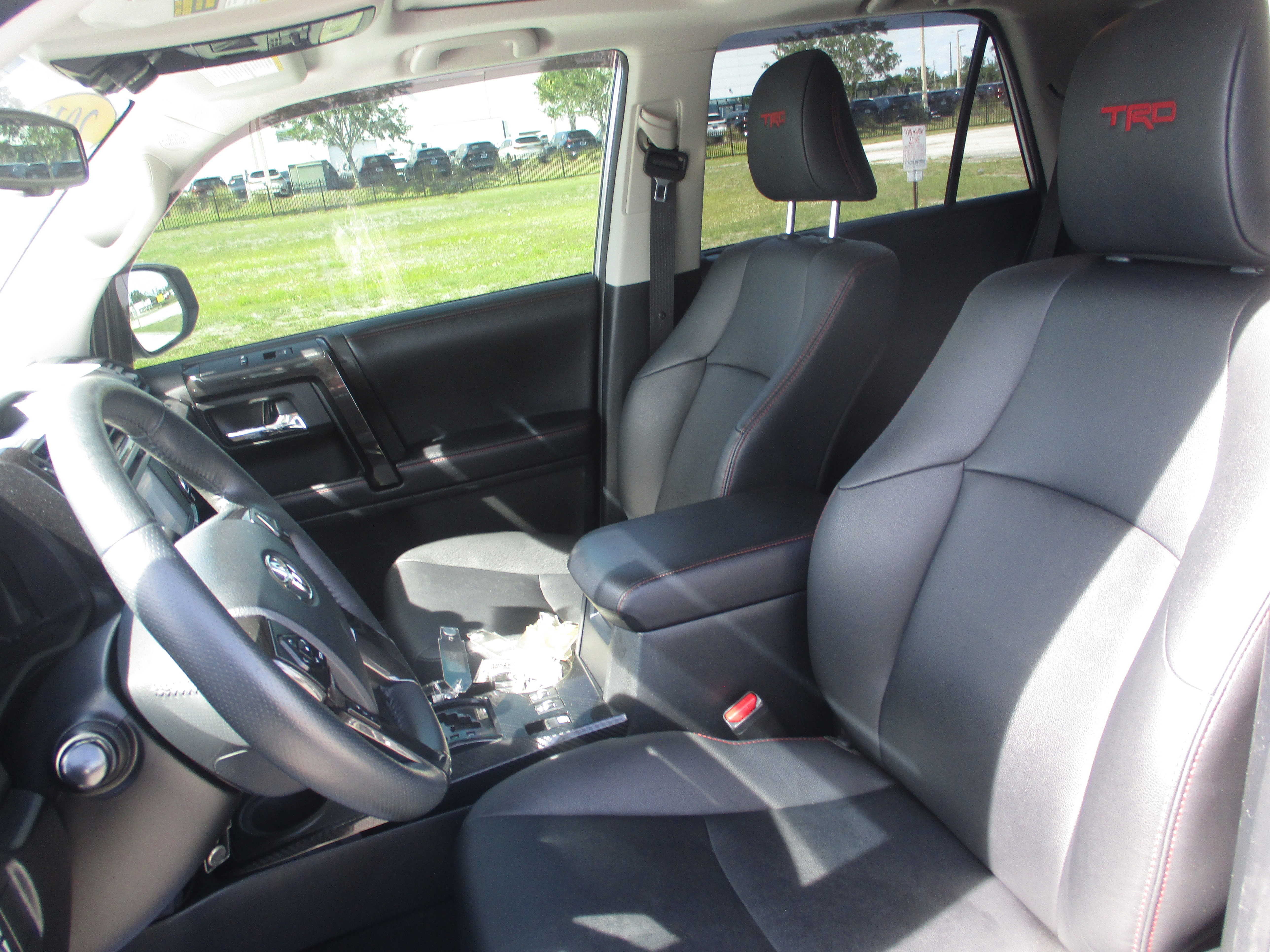 Used 2019 Toyota 4Runner TRD Off-Road Premium AWD/4WD image 10