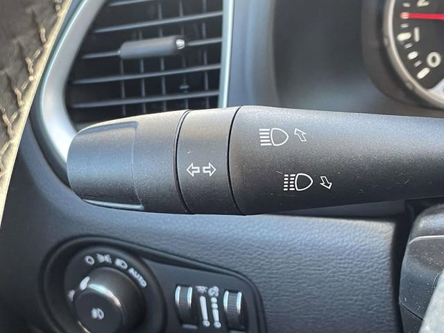 Used 2020 Jeep Renegade Latitude image 22