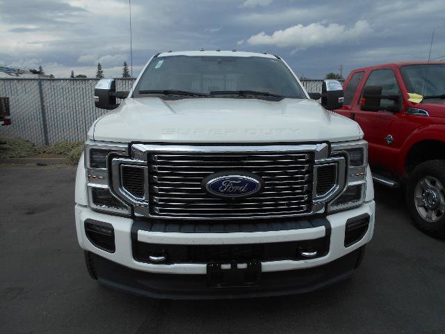 Certified 2020 Ford F450 Platinum w/ FX4 Off-Road Package AWD/4WD image 2