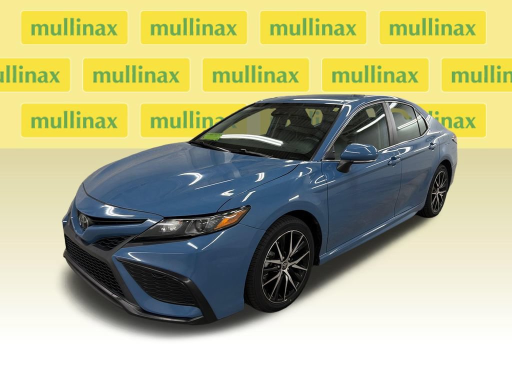 Used 2024 Toyota Camry SE FWD image 14