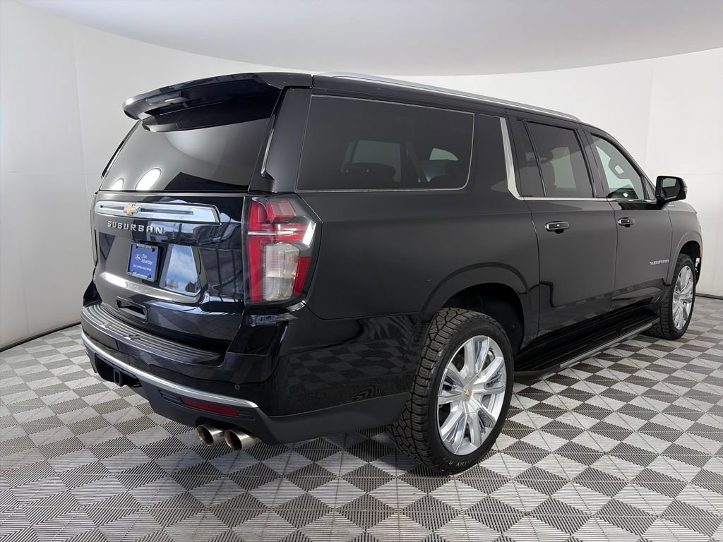 Used 2021 Chevrolet Suburban High Country image 5