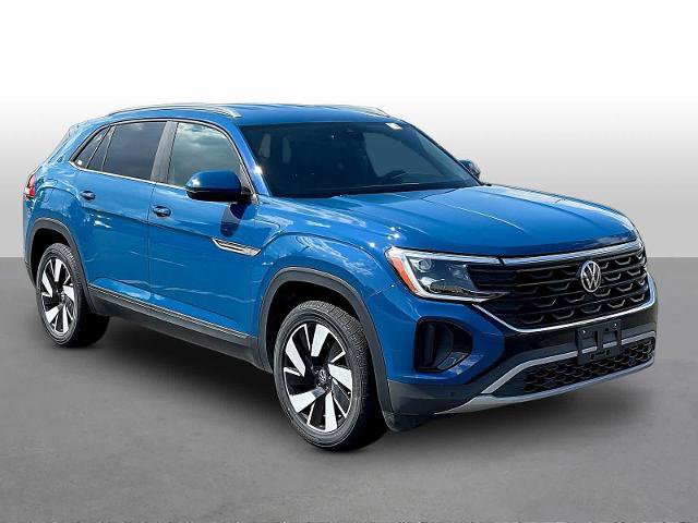 Used 2025 Volkswagen Atlas Cross Sport SE FWD image 1