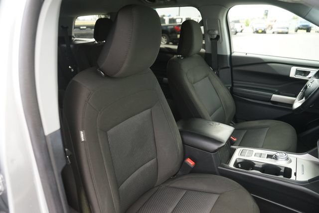 Certified 2022 Ford Explorer XLT RWD image 21
