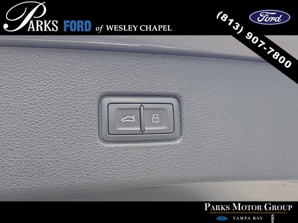 Used 2021 Audi Q7 2.0T Premium Plus AWD/4WD image 9