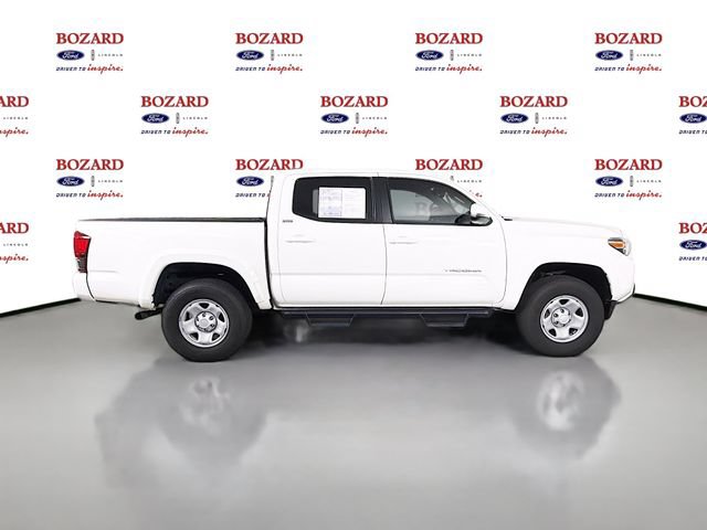 Used 2022 Toyota Tacoma SR5 w/ Technology Package RWD image 9