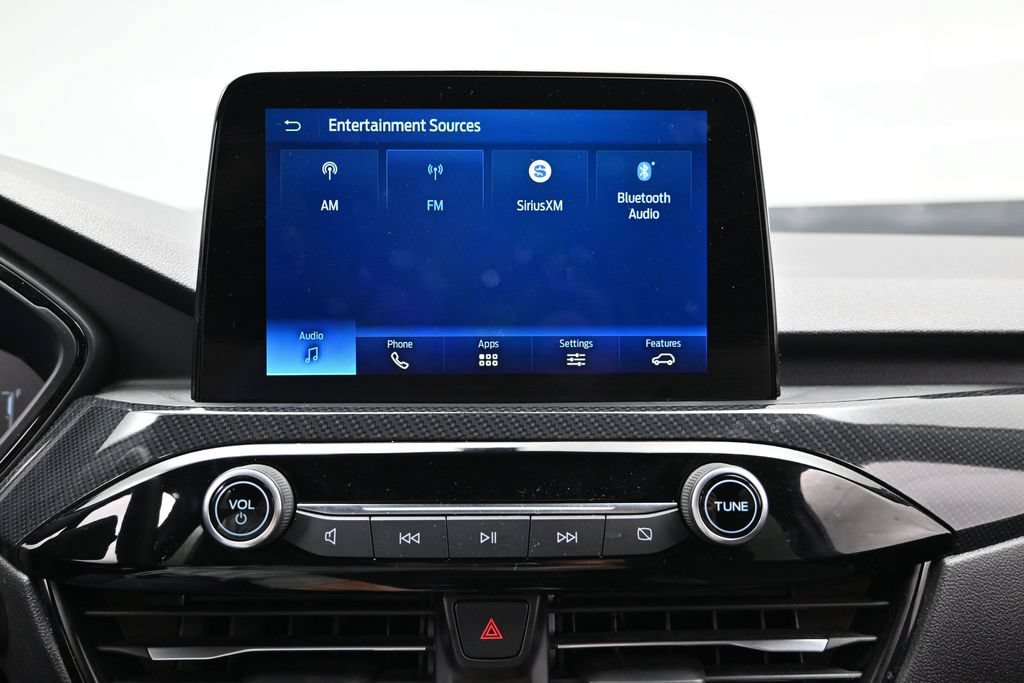 Certified 2025 Ford Escape ST-Line Select AWD/4WD image 24