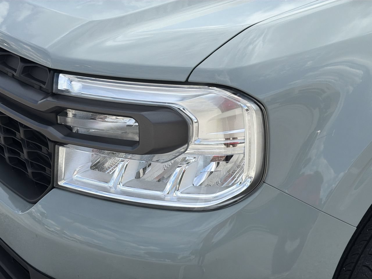 Certified 2024 Ford Maverick XLT FWD image 6