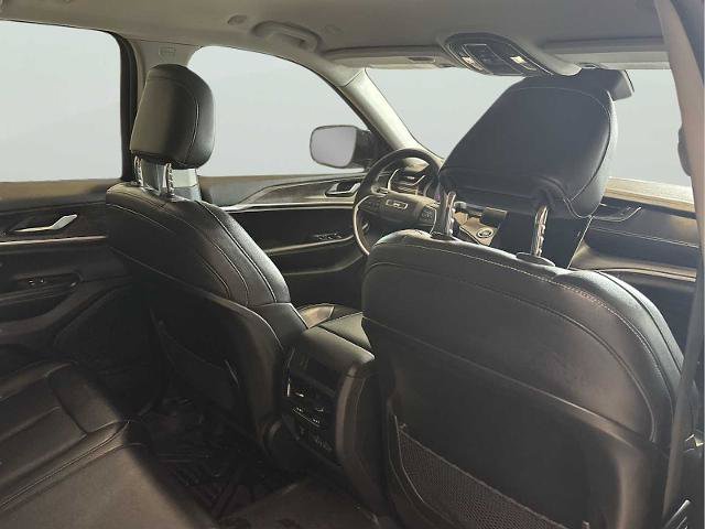 Used 2023 Jeep Grand Cherokee Limited AWD/4WD image 26