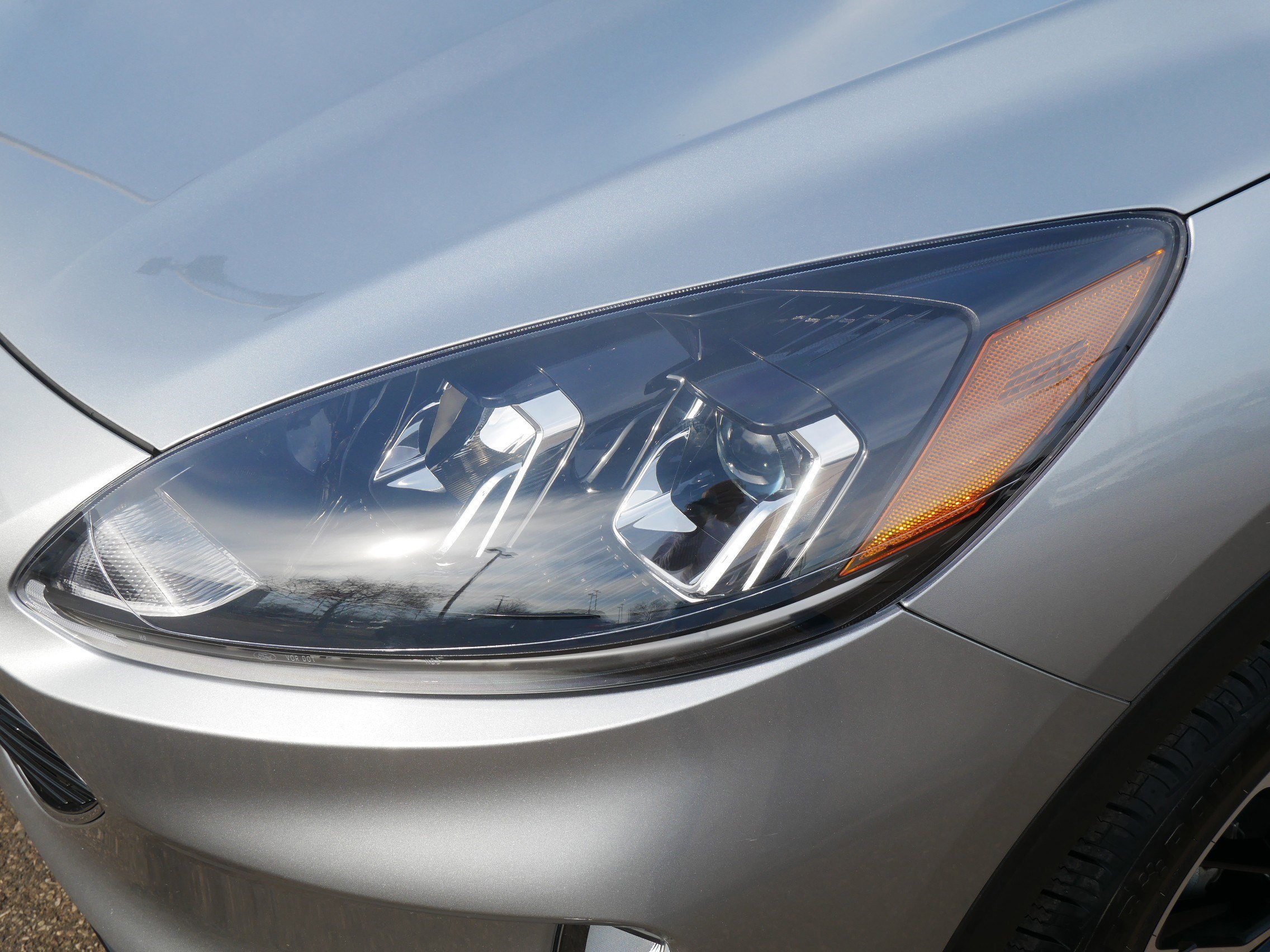 Certified 2022 Ford Escape SEL w/ SEL Stealth AWD Package image 16