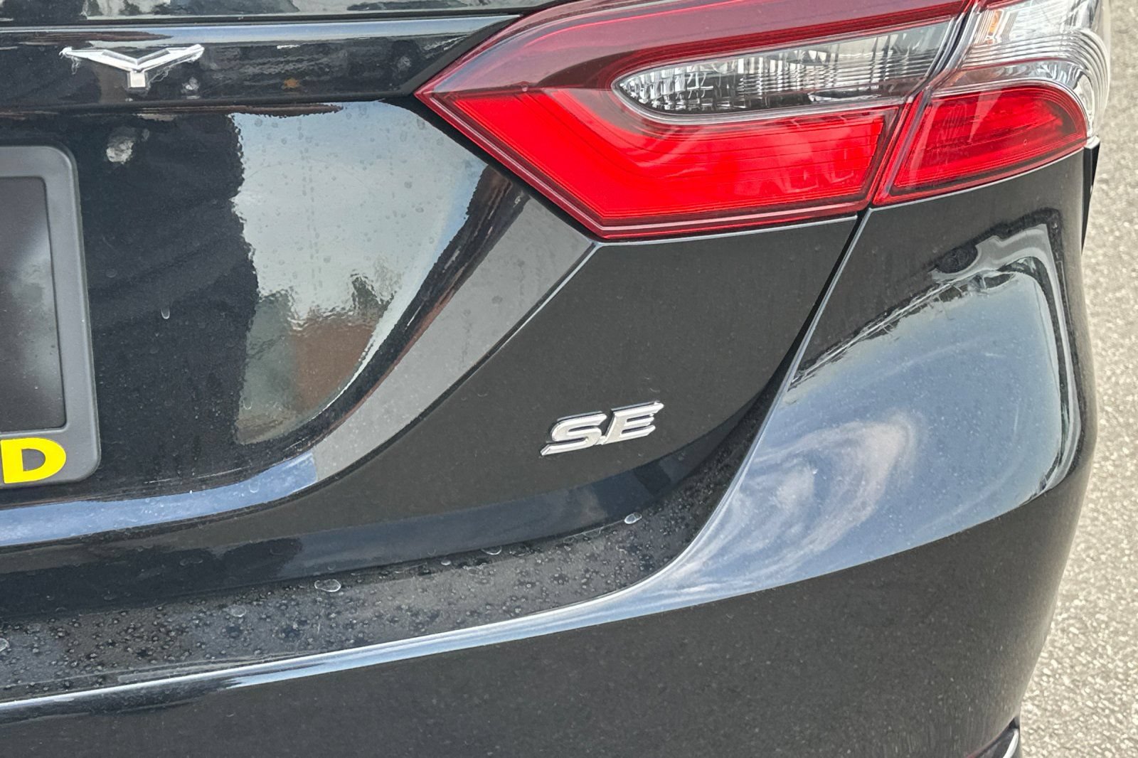 Used 2023 Toyota Camry SE FWD image 29
