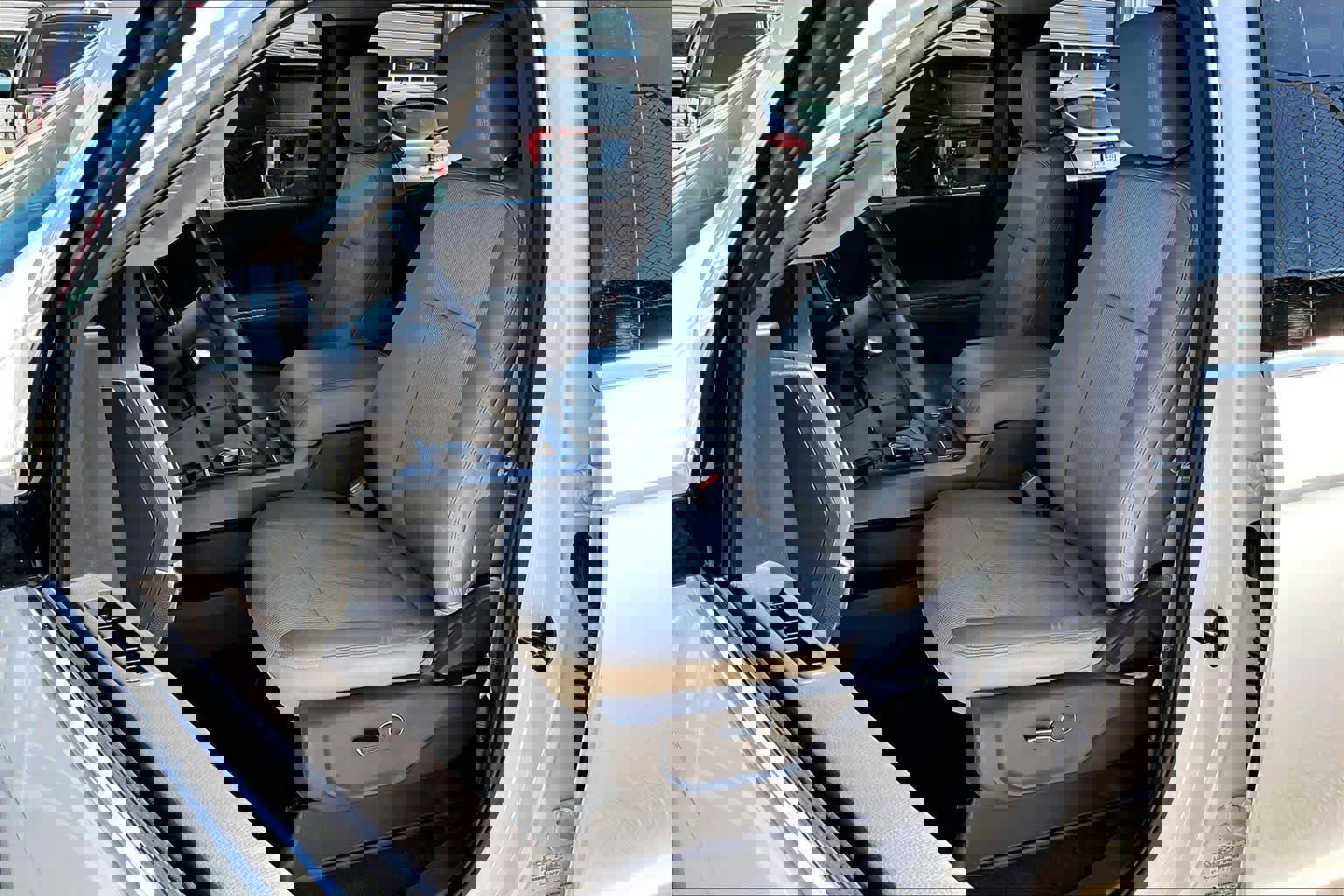 Certified 2019 Ford Expedition XLT w/ Cargo Package image 12