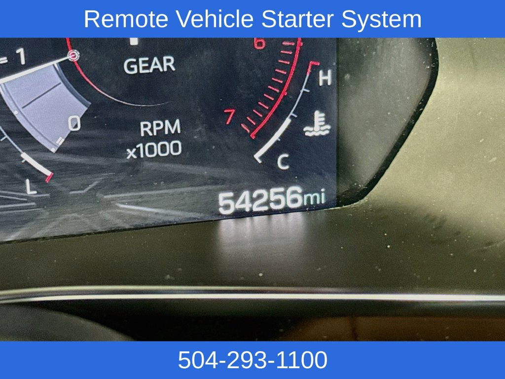 Used 2024 GMC Canyon AT4 w/ LPO, Off Road Lift Package AWD/4WD image 13