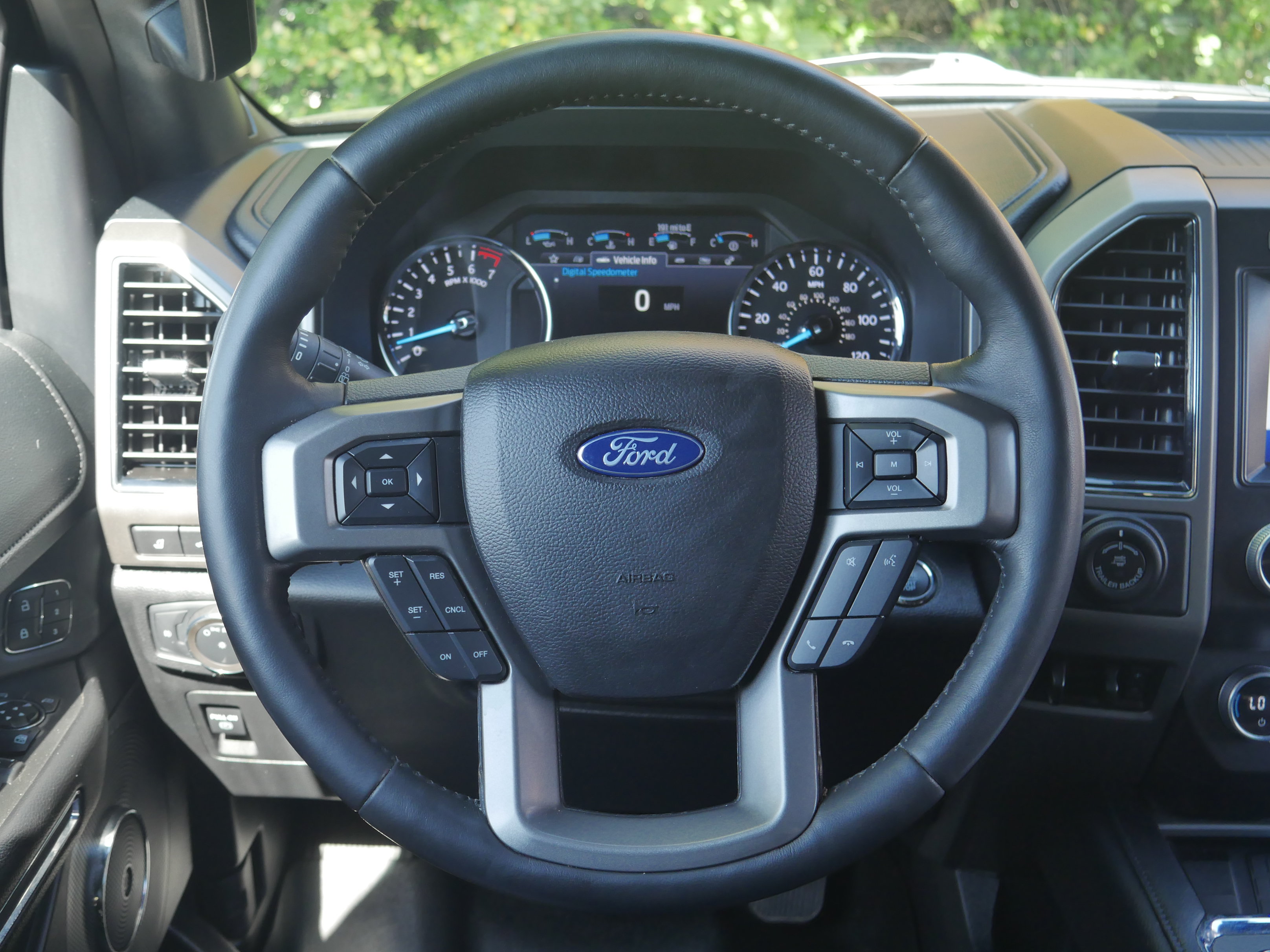 Certified 2021 Ford Expedition XLT AWD/4WD image 6
