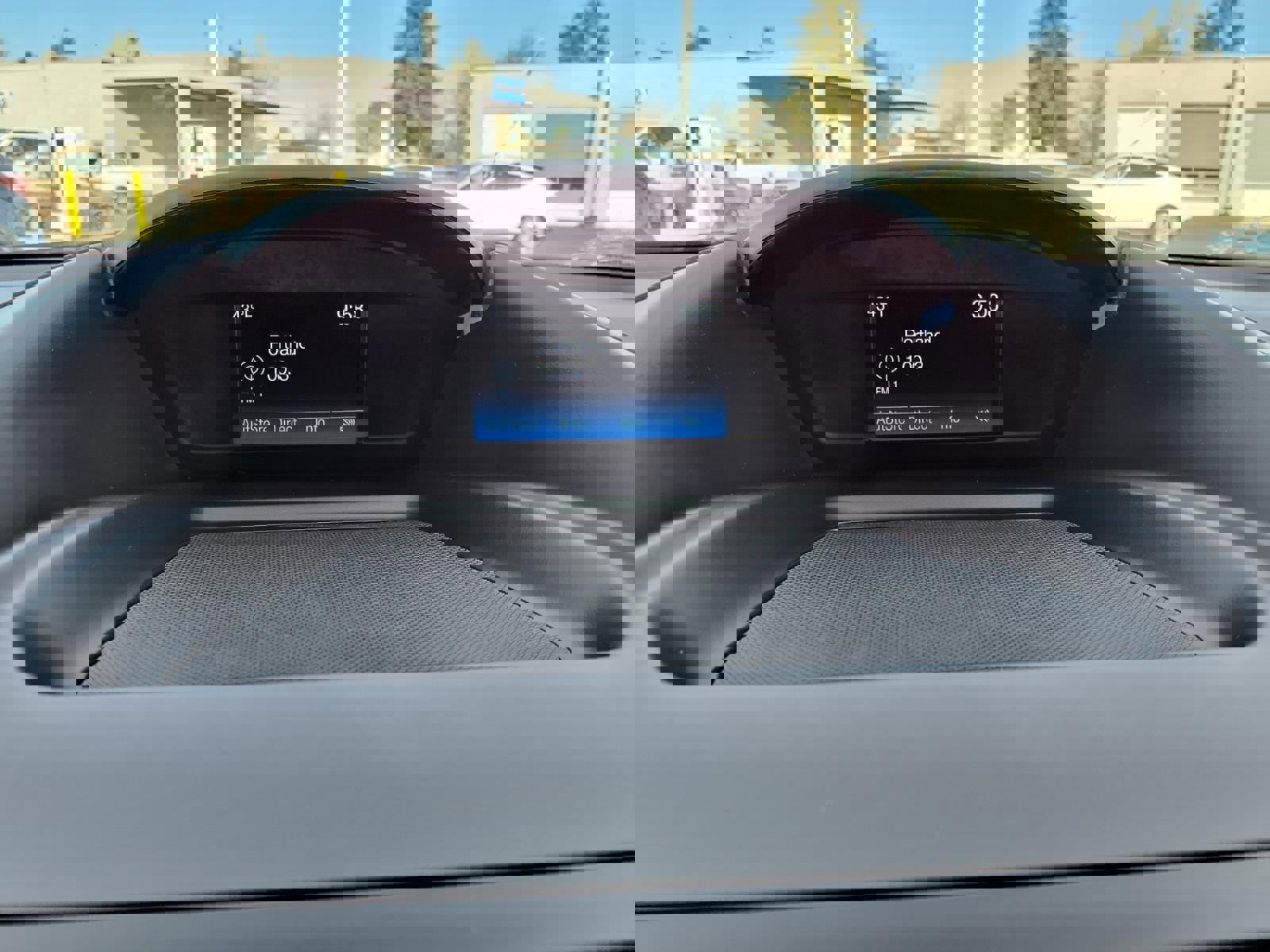 Certified 2018 Ford Escape SE image 16