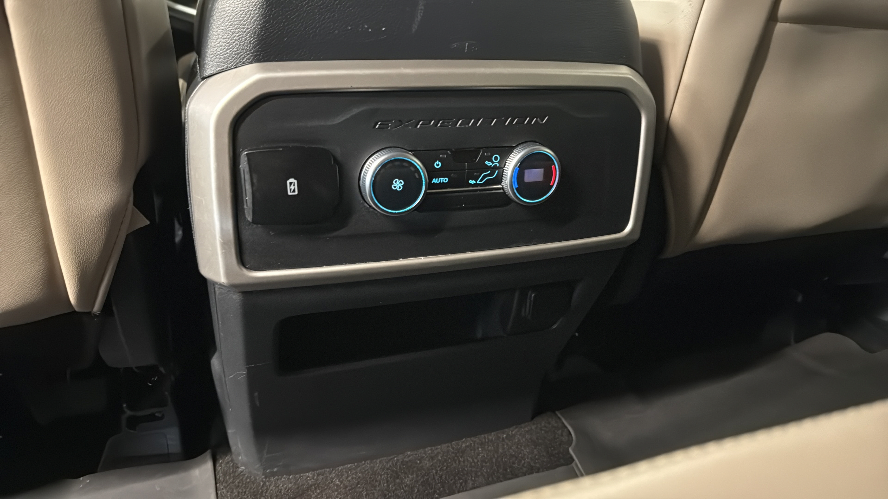 Certified 2023 Ford Expedition XLT AWD/4WD image 14