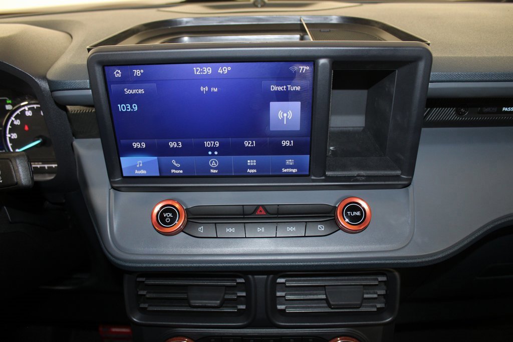 Certified 2024 Ford Maverick Lariat w/ Black Appearance Package image 13