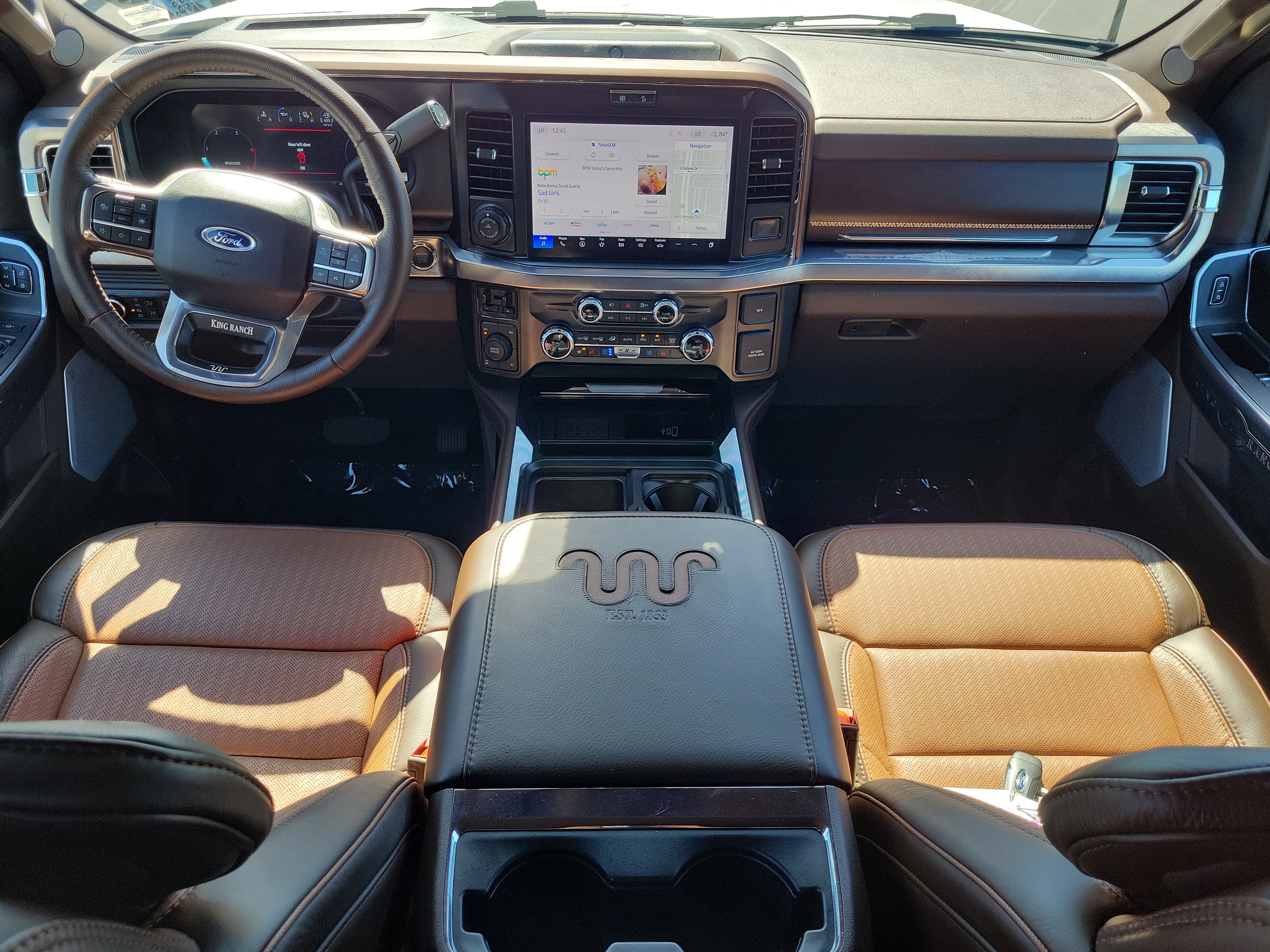 Certified 2025 Ford F250 King Ranch w/ FX4 Off-Road Package AWD/4WD image 13