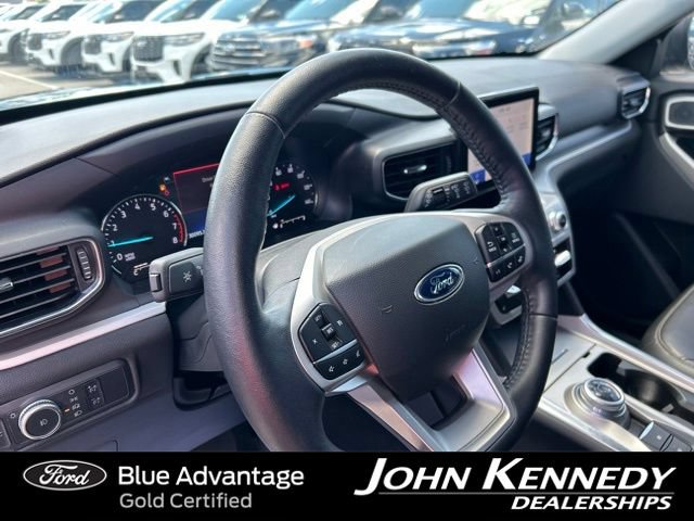 Certified 2022 Ford Explorer XLT w/ Equipment Group 202A AWD/4WD image 19