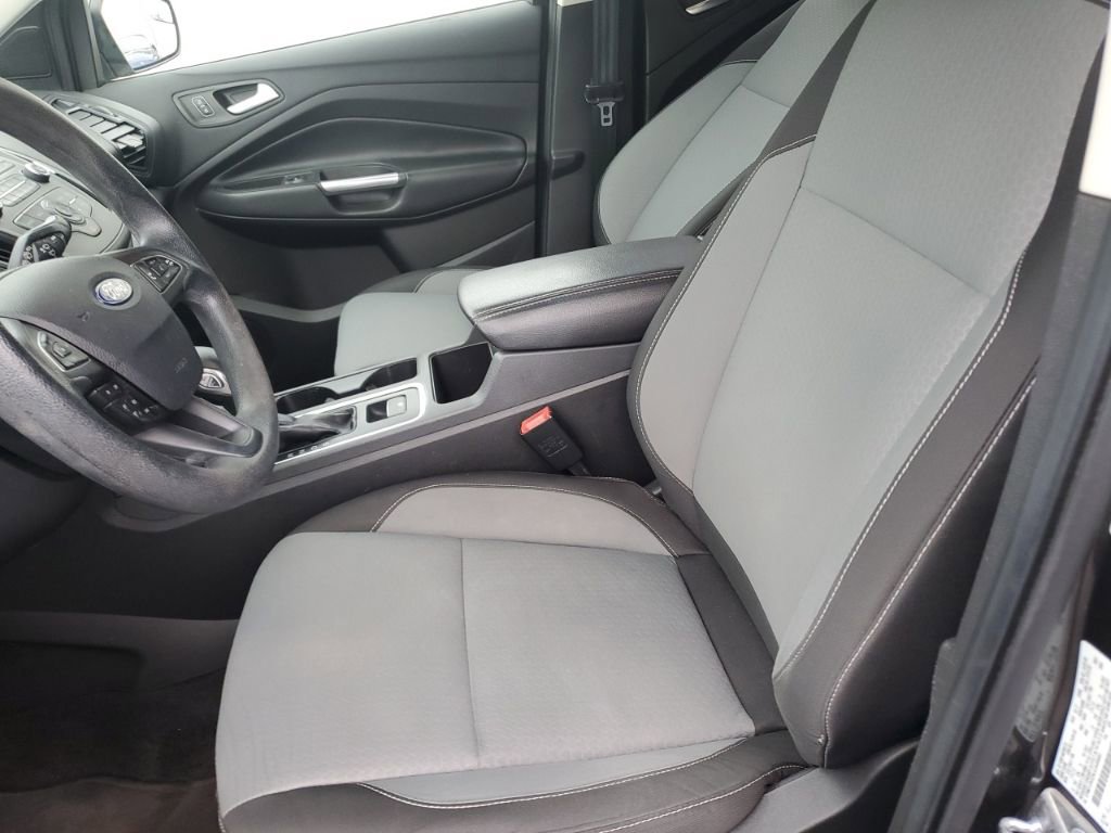 Certified 2018 Ford Escape SE image 13