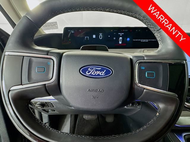 Certified 2025 Ford Expedition Max Platinum image 11