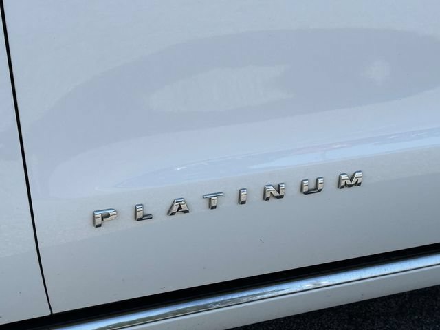 Certified 2023 Ford Expedition Platinum RWD image 9
