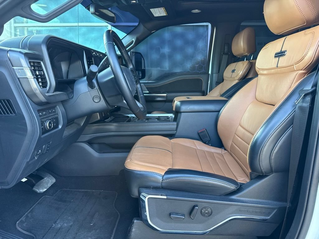 Certified 2024 Ford F350 Platinum w/ FX4 Off-Road Package AWD/4WD image 9