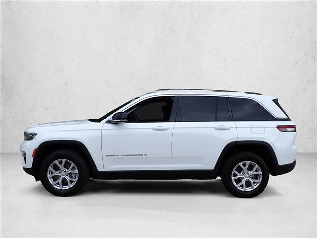 Used 2023 Jeep Grand Cherokee Limited w/ Trailer Tow Prep Group (B) AWD/4WD video 2