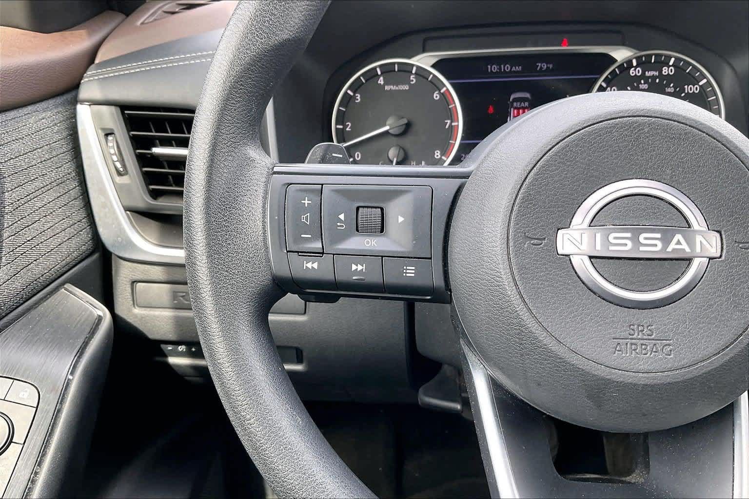 Used 2023 Nissan Rogue S FWD image 24