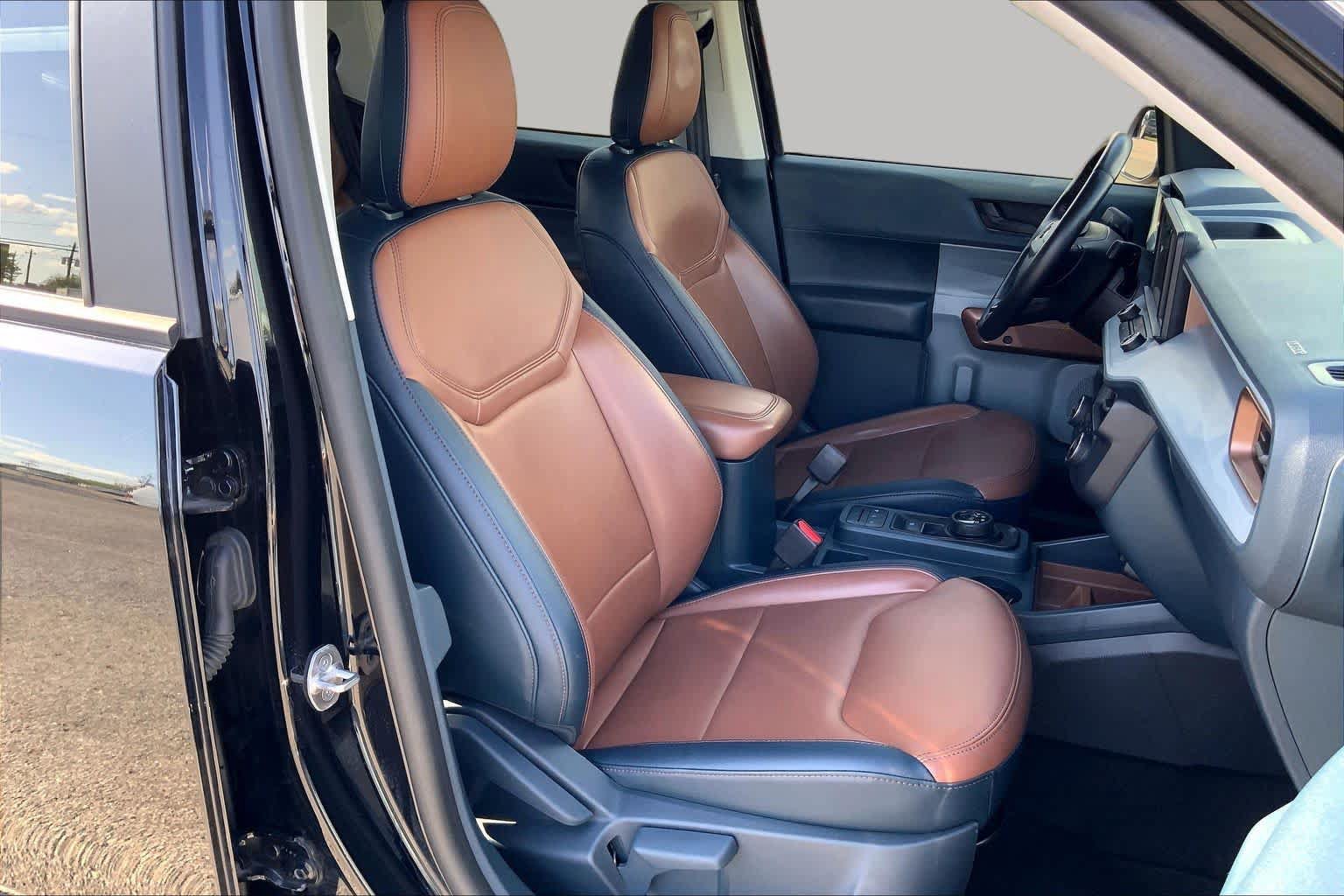 Certified 2022 Ford Maverick Lariat FWD image 7