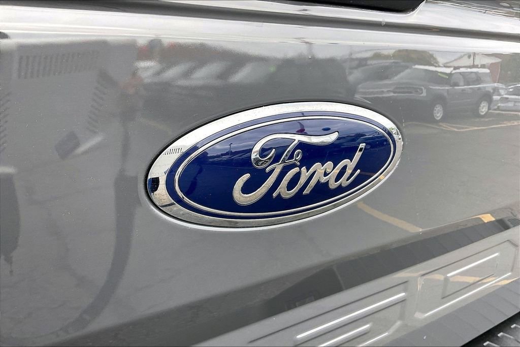 Certified 2018 Ford F150 XLT w/ Equipment Group 301A Mid AWD/4WD image 31