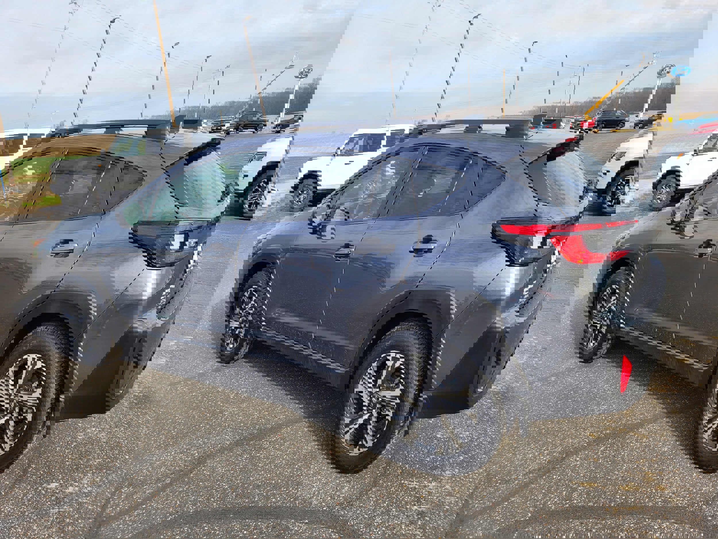 Used 2024 Subaru Crosstrek 2.0i Premium AWD/4WD image 4