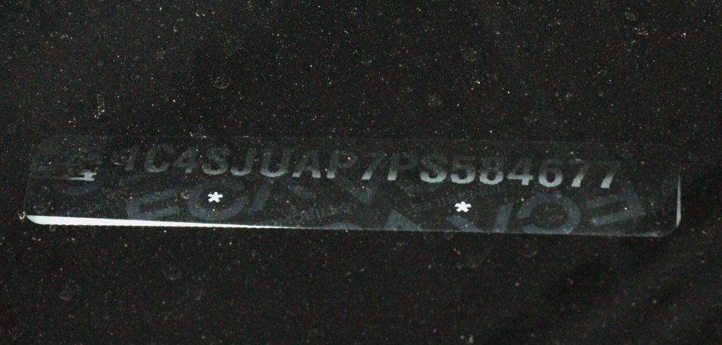 Used 2023 Jeep Wagoneer 2WD image 30