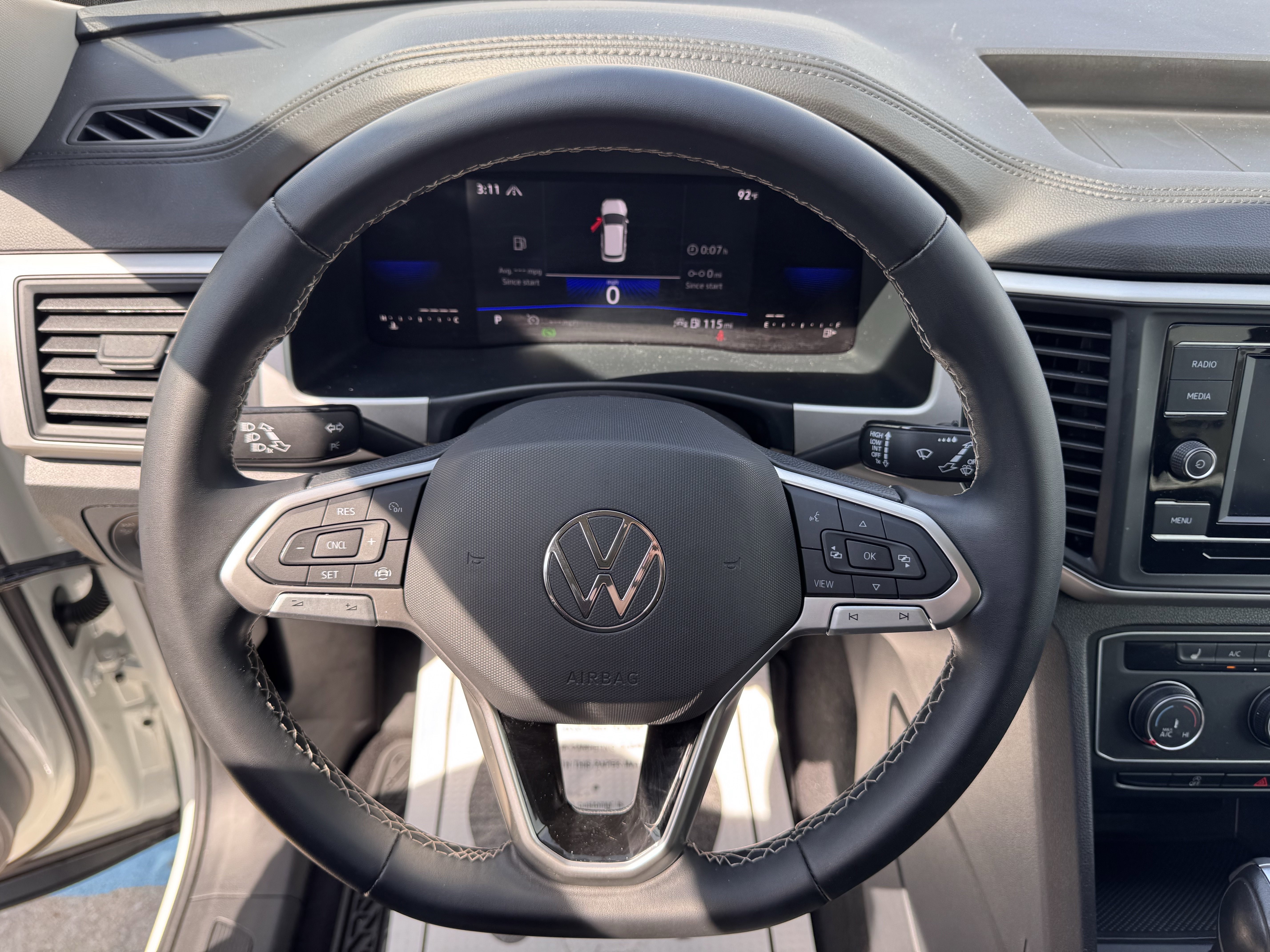 Used 2022 Volkswagen Atlas SE image 11