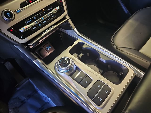 Certified 2023 Ford Explorer XLT w/ Equipment Group 202A RWD image 26