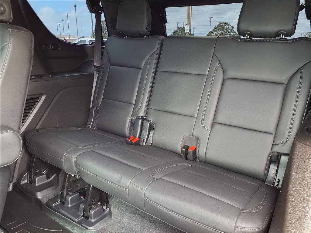 Used 2021 Chevrolet Tahoe Z71 w/ Luxury Package image 27