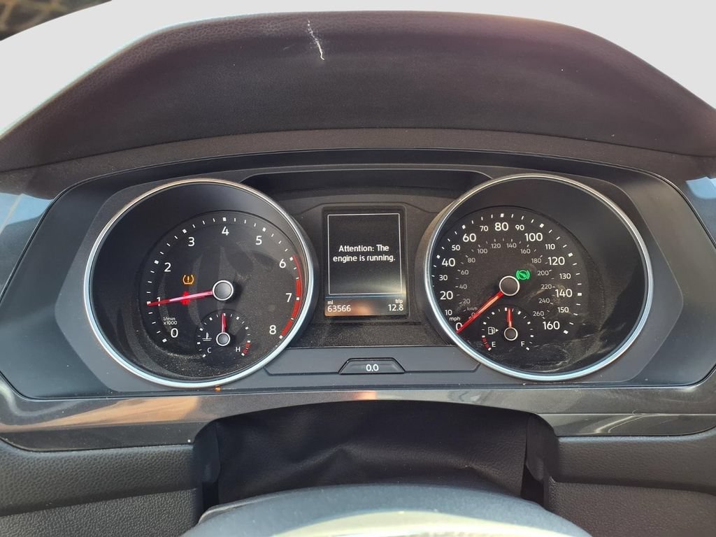 Used 2020 Volkswagen Tiguan SE R-Line FWD image 21