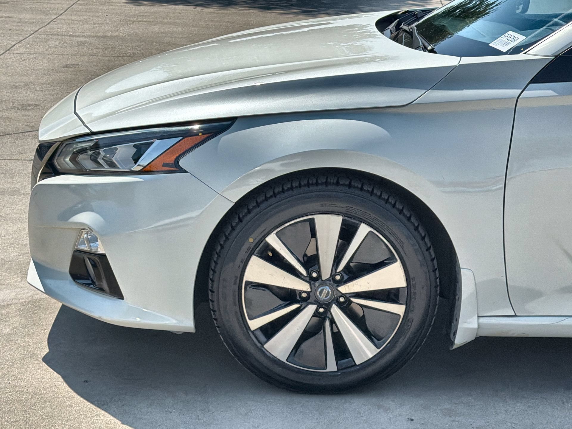 Used 2020 Nissan Altima 2.5 SV FWD image 10