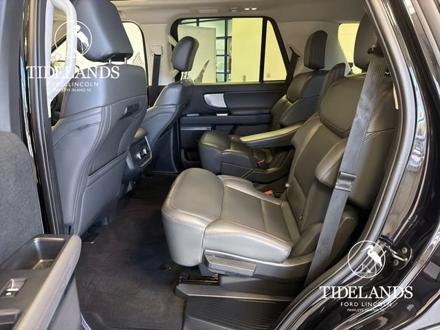 Certified 2025 Ford Expedition Active RWD image 30