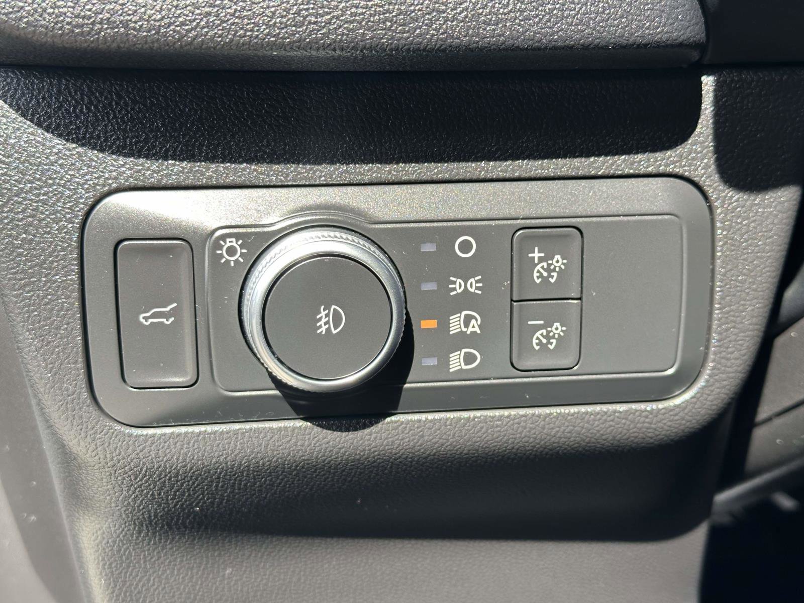 Certified 2022 Ford Escape SEL image 19