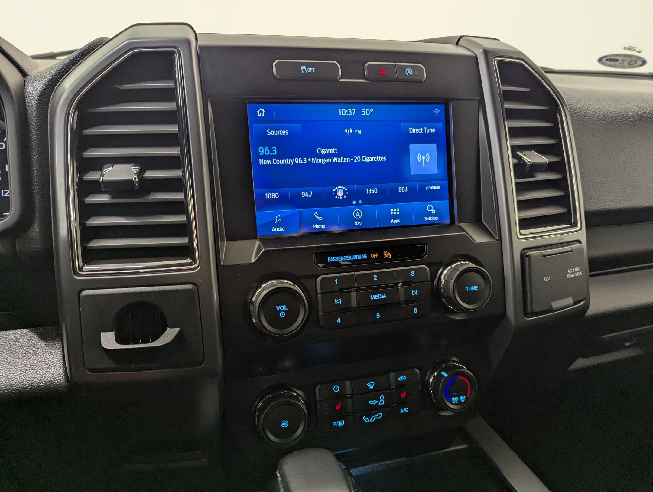 Certified 2020 Ford F150 XLT w/ Equipment Group 302A Luxury image 23