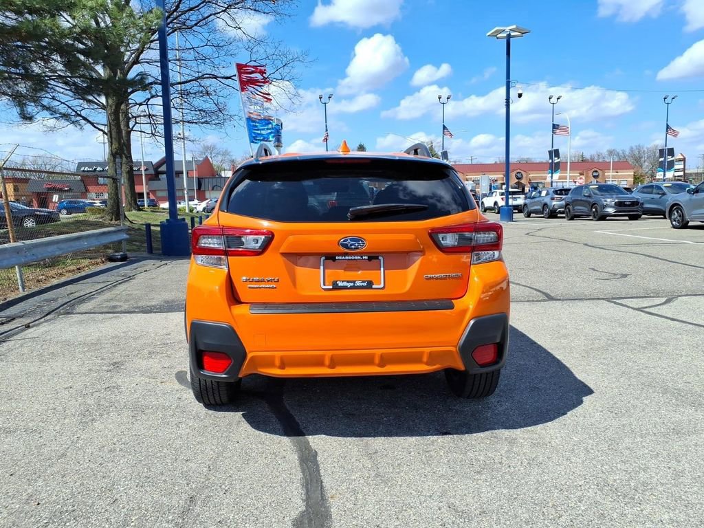 Used 2020 Subaru Crosstrek 2.0i Premium w/ Moonroof Package 2 image 7
